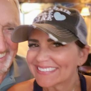 Meet your Posher, Carrie